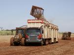 Scania P420 6x4 2004 года